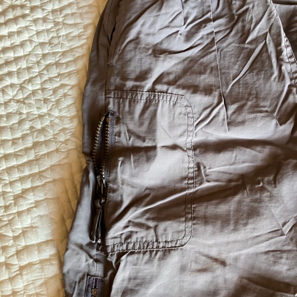 Shorts - Picture 3 of 4